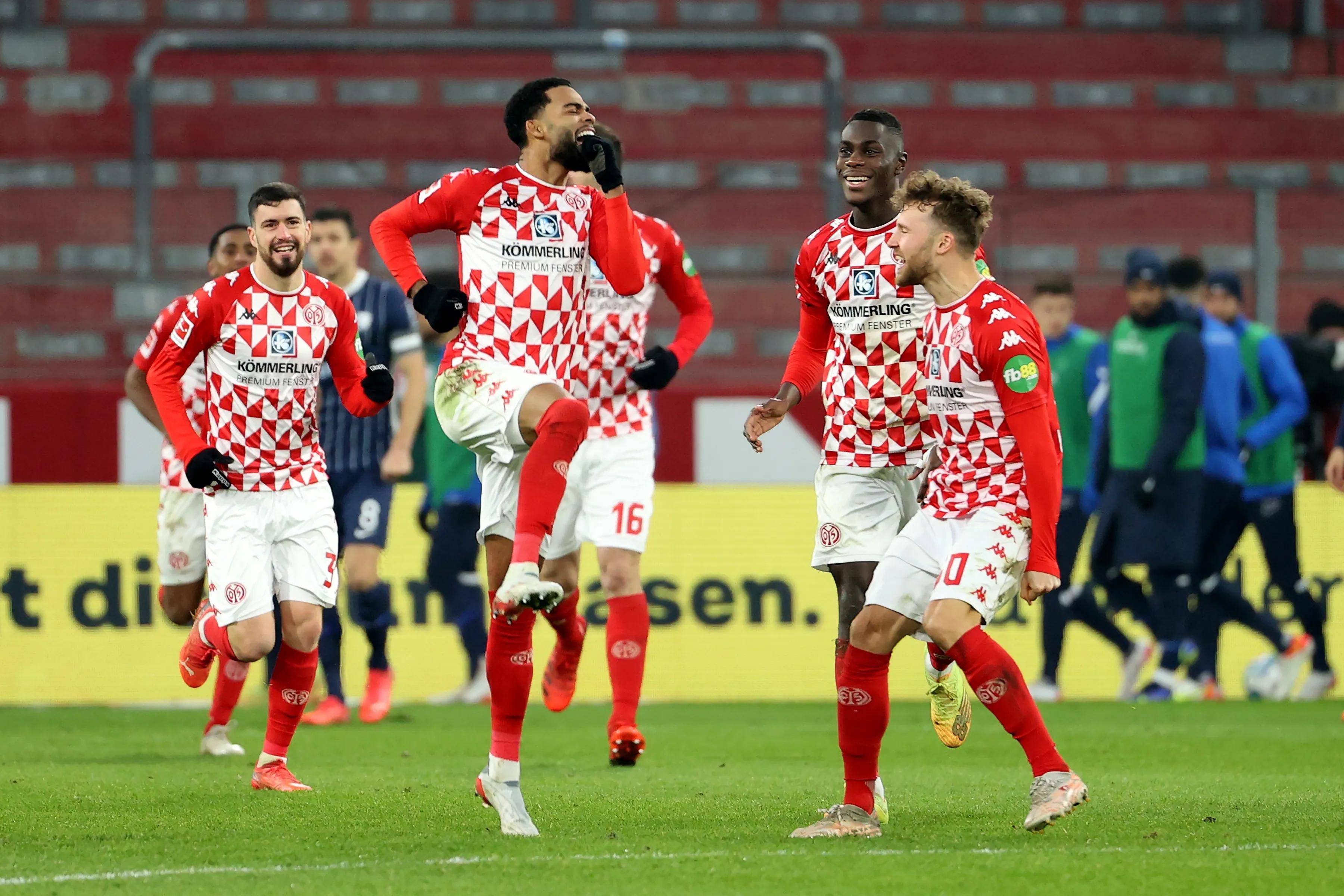 冲刺阶段体能课后，拜仁慕尼黑遗憾出局备战欧超杯，悬念犹存，细节决定成败的简单介绍