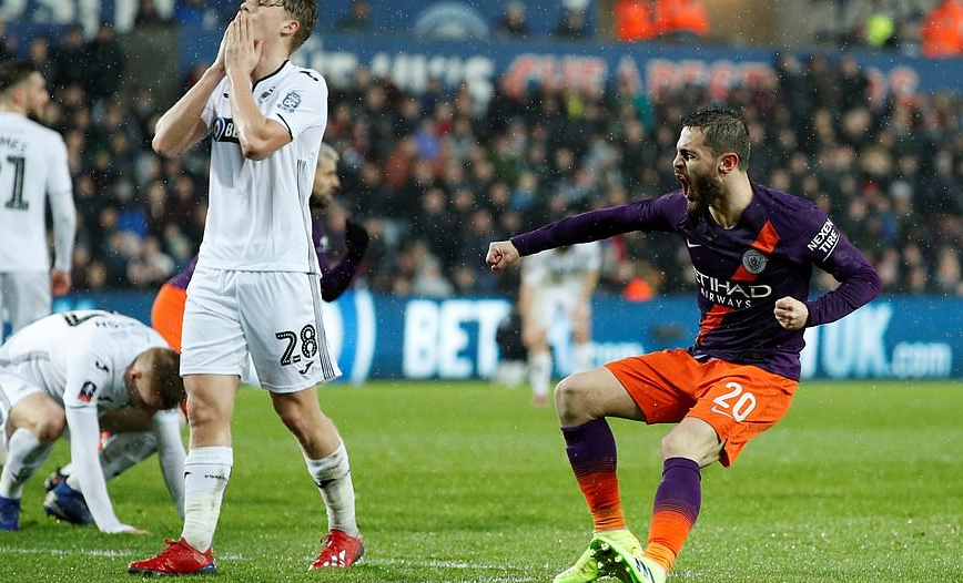 洛杉矶快船发布备战花絮，国际比赛日调整名单，足总杯任务艰巨，阵容厚度经受考验-s15全球总决赛