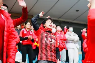 关于上海海港内部会议纪要流出：清晨造点机会；德国杯使命明确；心理建设被强调的信息