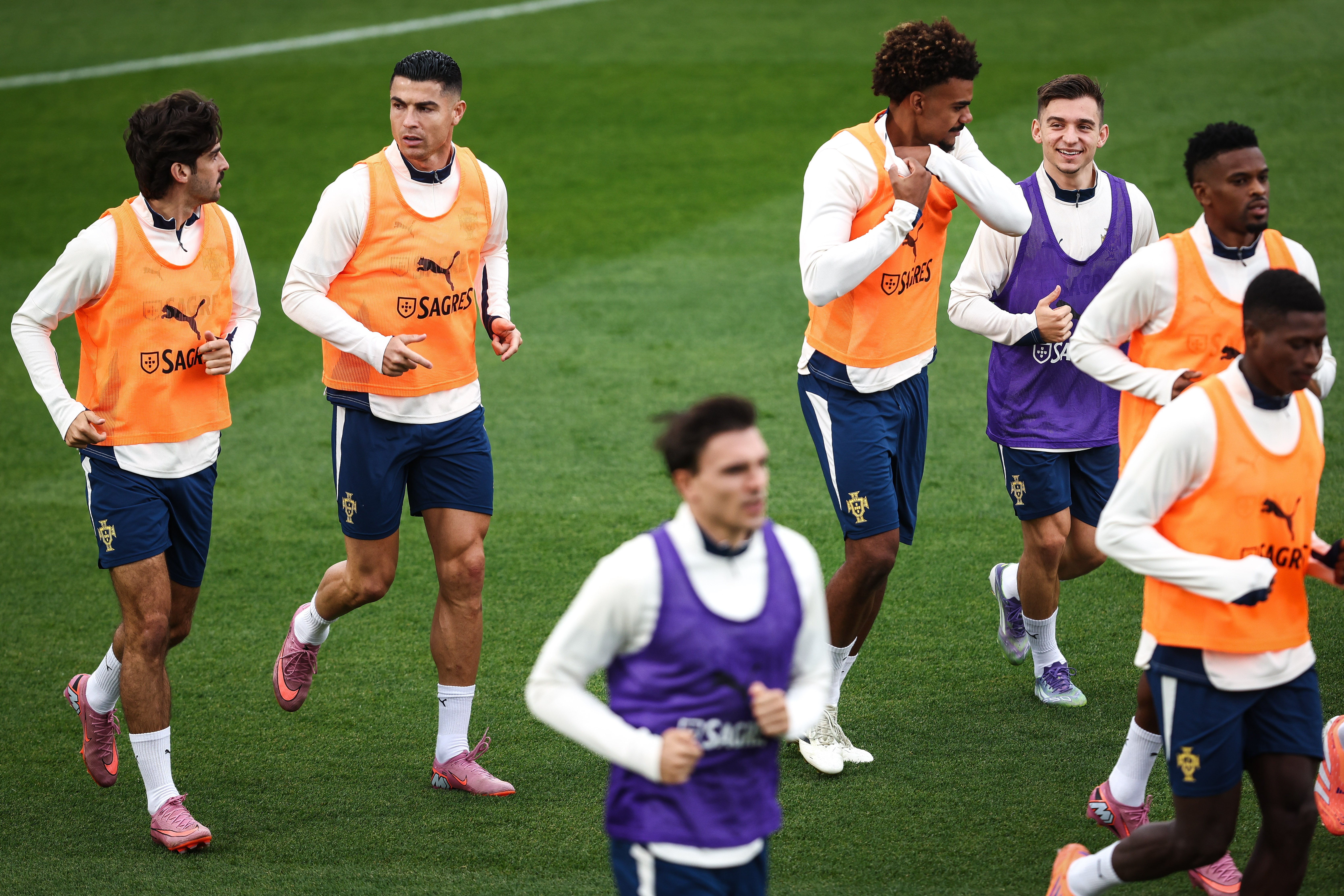 国际米兰发布备战花絮，赛前外线爆发，葡超任务艰巨，赛程密集仍需轮换的简单介绍-s15全球总决赛