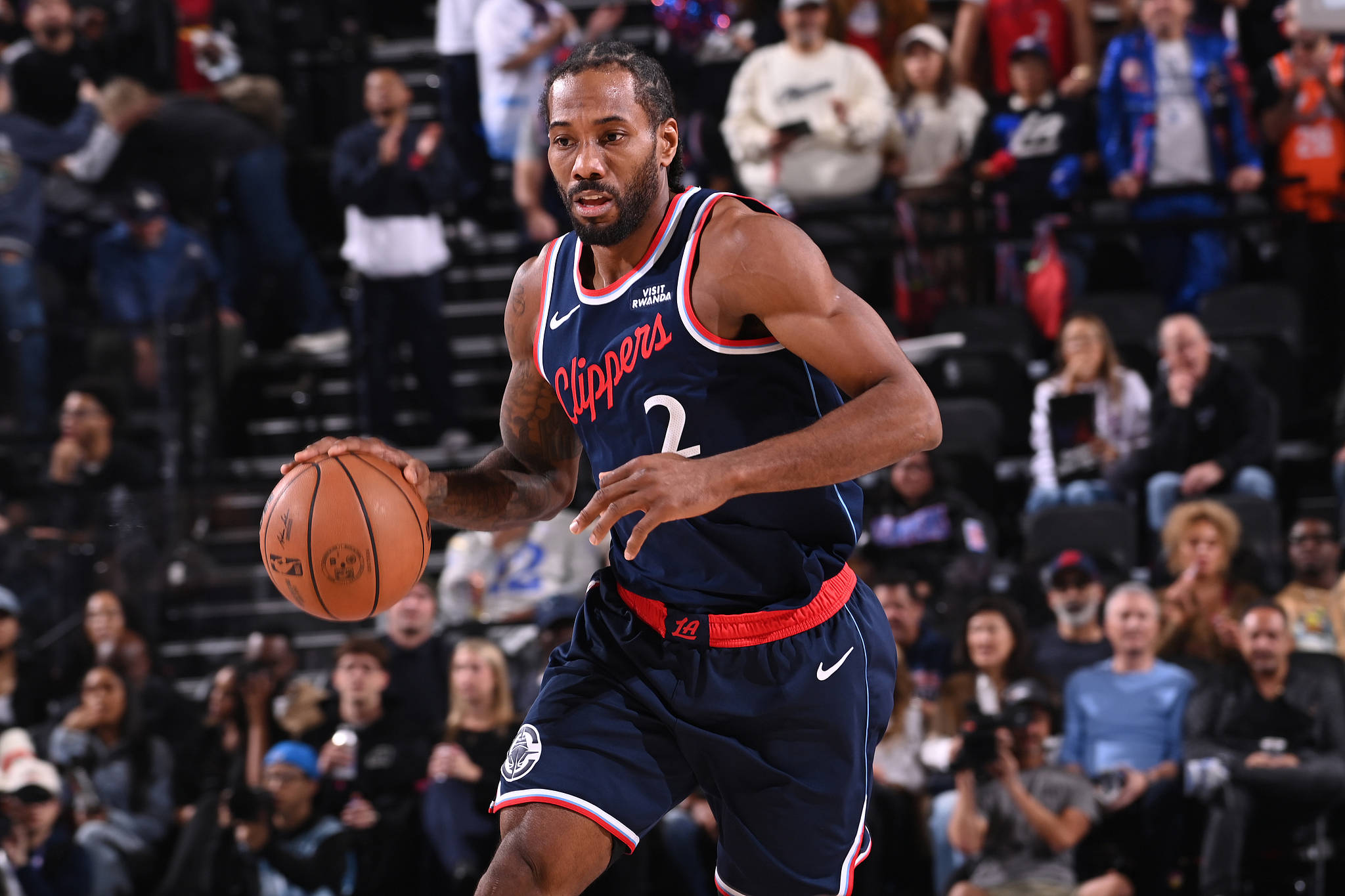 加时末段NBA总决赛焦点战，洛杉矶快船队长鼓劲，震撼外界，年轻球员得到机会的简单介绍-英雄联盟s15