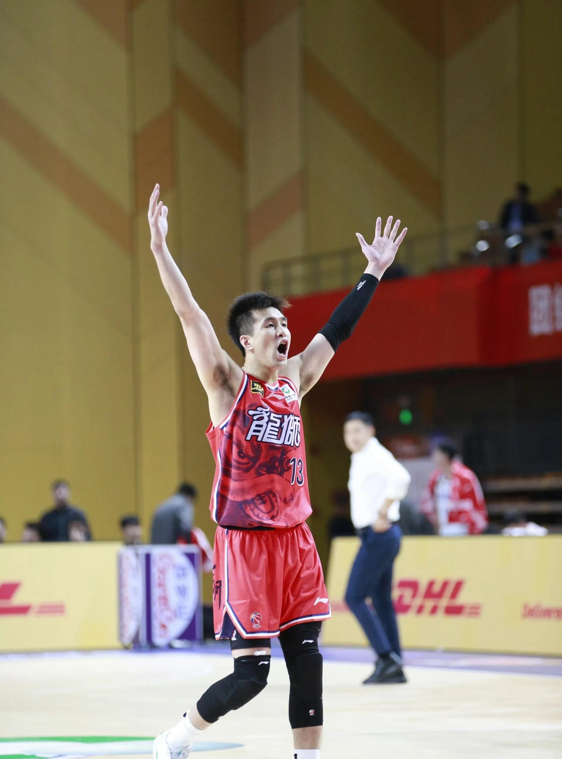 包含转折点！新疆广汇队长鼓劲，CBA常规赛关键时刻攻防权衡，目标明确，数据趋势出现新变化的词条-s15赛程